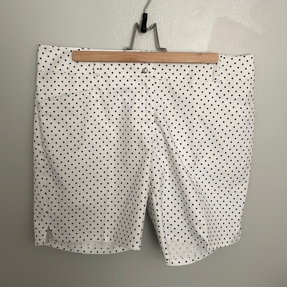 NWT adidas golf shorts size 12